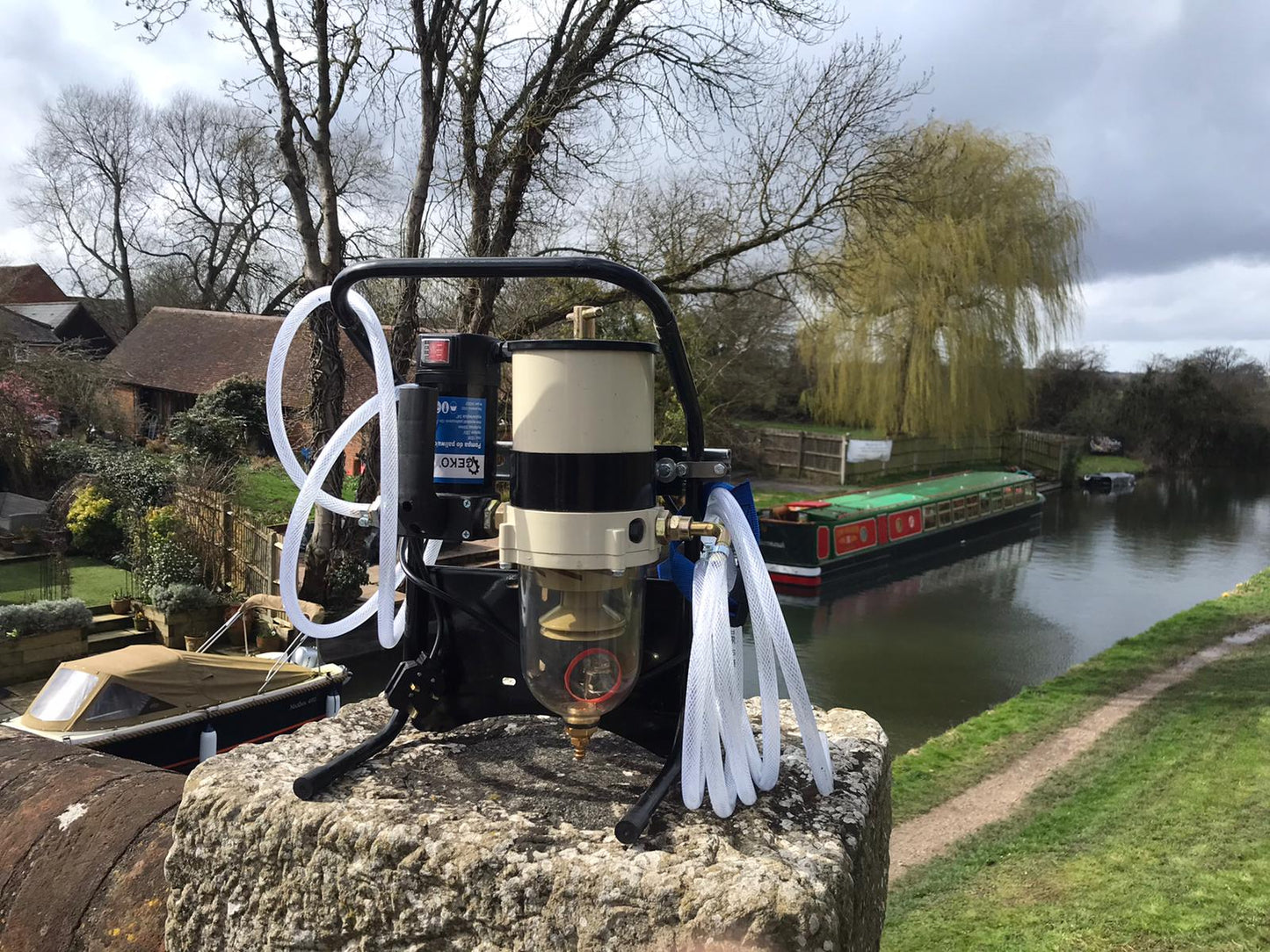 portable filter and pump unit 12v dc or 240 ac chinese pumps